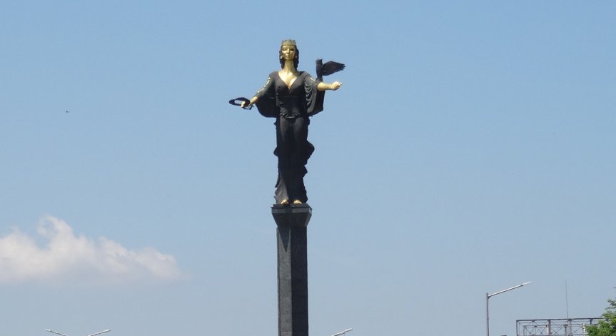 София, Варна и Стара Загора със старите си кметове: MBMD