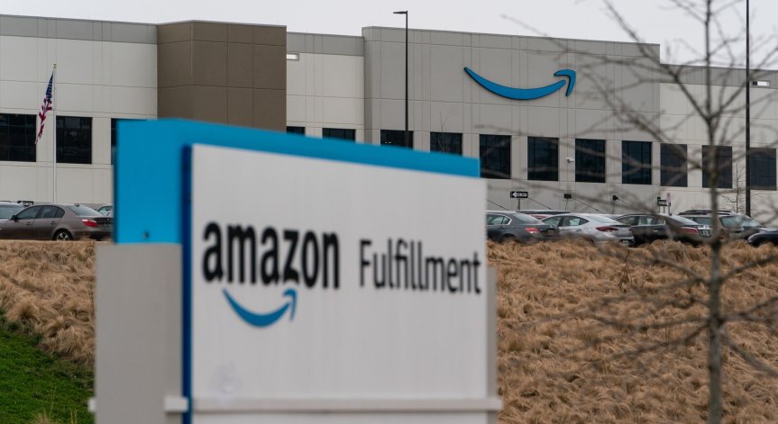 Лотария за ваксинираните: Amazon предлага парични награди от $500 000, коли и ваканции