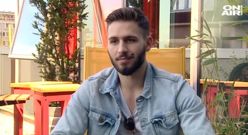 Константин Трендафилов: Няма такова нещо като Facebook поезия