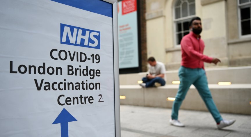80% от хората над 12 г. в Обединеното кралство са ваксинирани срещу Ковид-19