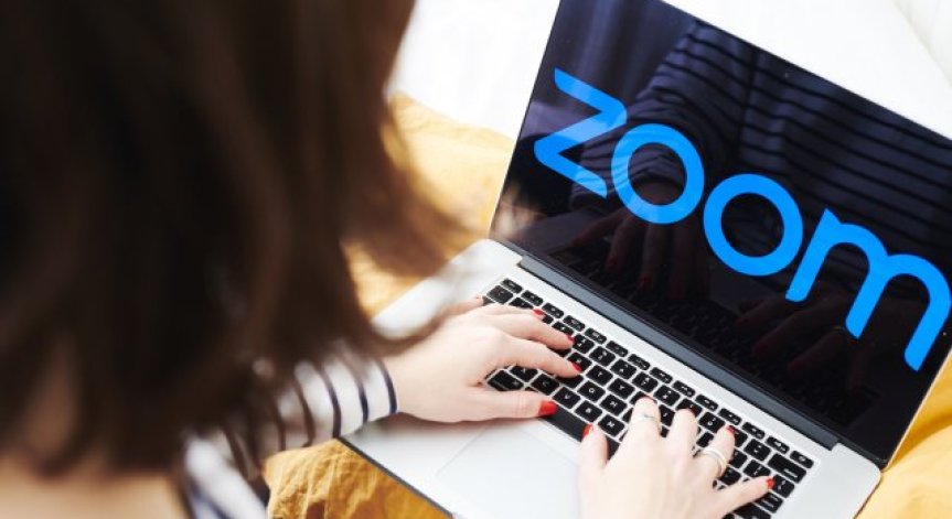 Zoom бележи върхове в печалбите си благодарение на пандемията