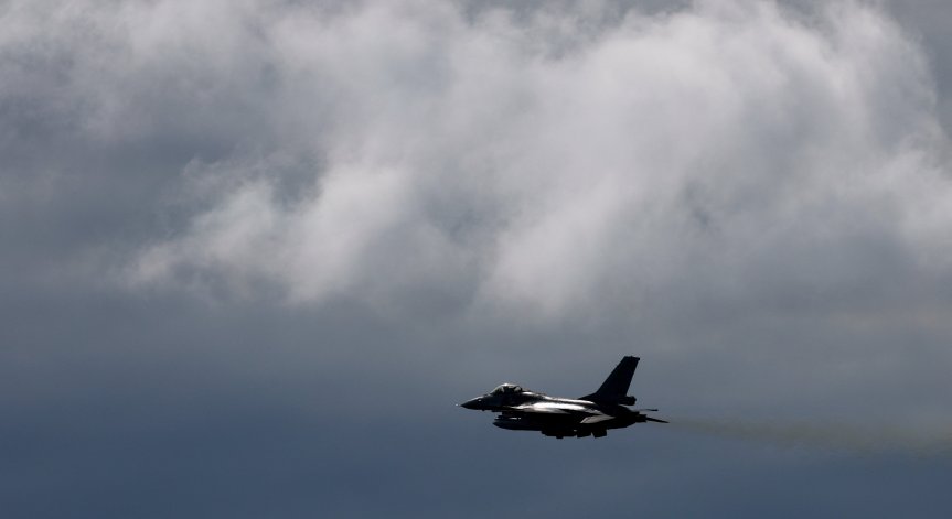 Румъния вдигна изтребители F-16 заради дронове близо до границата с Украйна