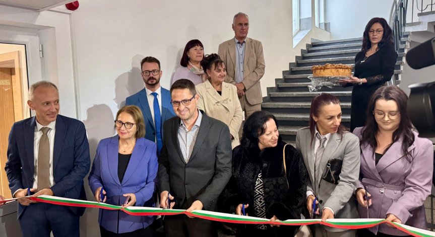 Модернизация на 32 общежития - над 11 000 студенти ще се възползват