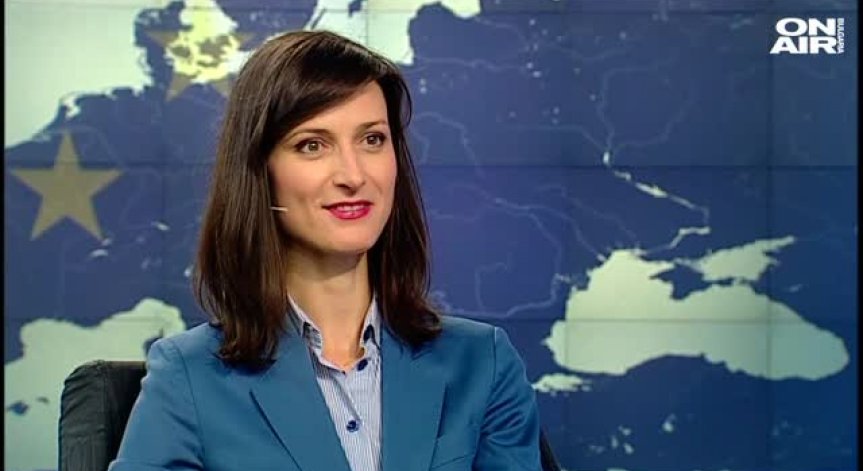 Мария Габриел: Предстои ни трансформация на сегашните работни места