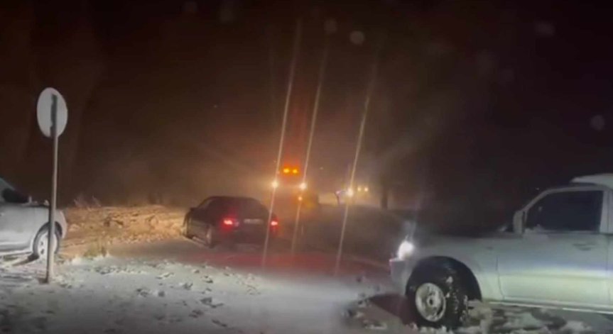 Бедствено положение обявиха във Варна: Има блокирани хора и коли