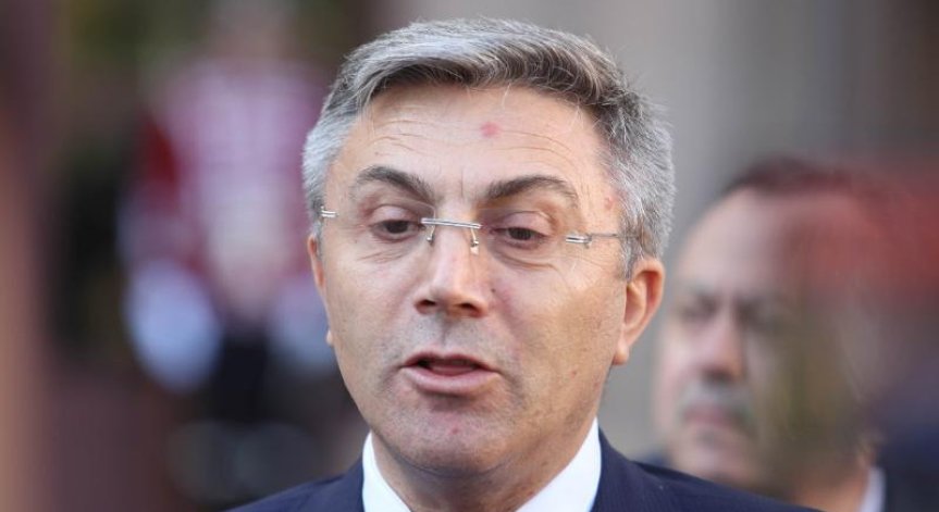 Карадайъ: Няма да пречим да се състави кабинет, но се надявам да няма рамбовци