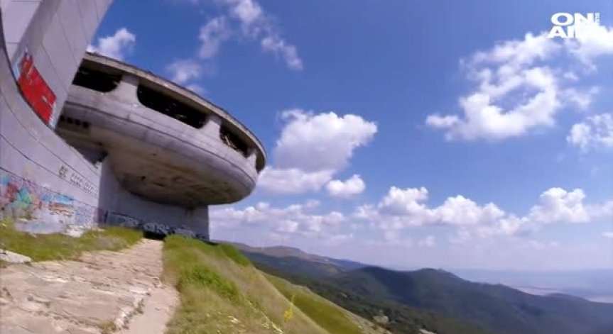 Бузлуджа скара депутатите. Кой да бъде собственик на паметника?