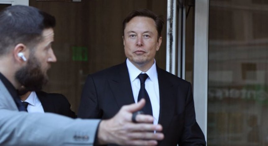 Мъск се извини на уволнения служител от Twitter, предложи му да остане