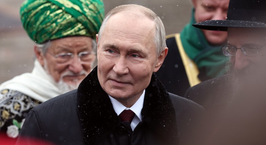 Путин участва в церемонията по връчване на акредитивните писма от чуждестранни посланици в Кремъл.