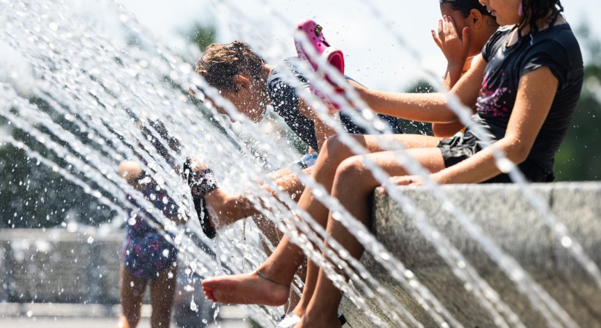 Екстремните горещини са все по-често явление и в България.