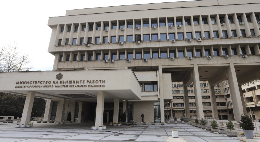 МВнР предупреди пътуващите българи до Бангладеш