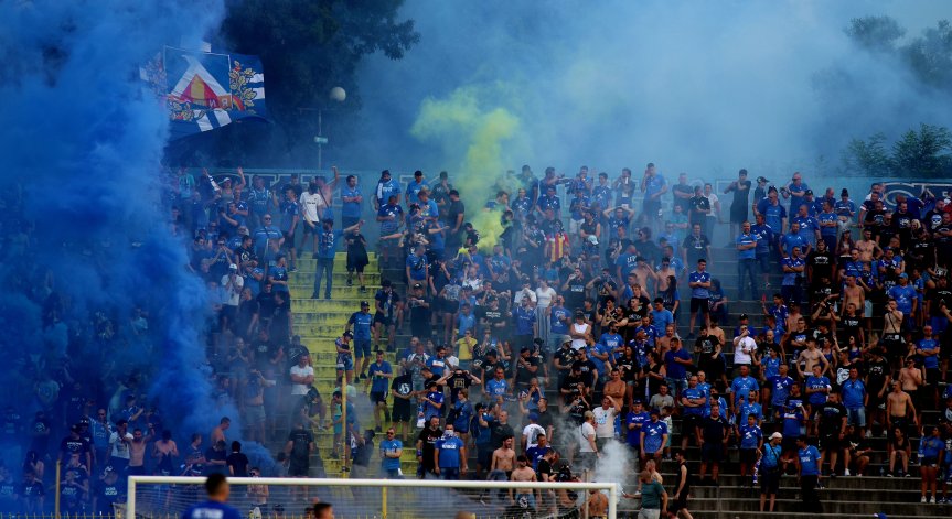 Прокуратурата се самосезира за опит за убийство на намушкания фен на 