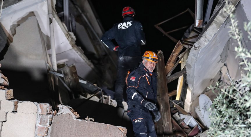 Най-малко 8 загинали и поне 600 ранени при второто мощно земетресение в Турция и Сирия