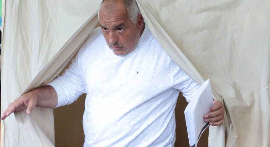 На Борисов му писна, предлага по левче партийна субсидия на глас