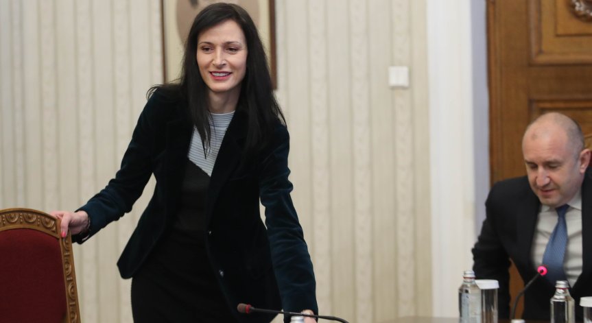 Мария Габриел - премиер, ето кои са предложенията за министри