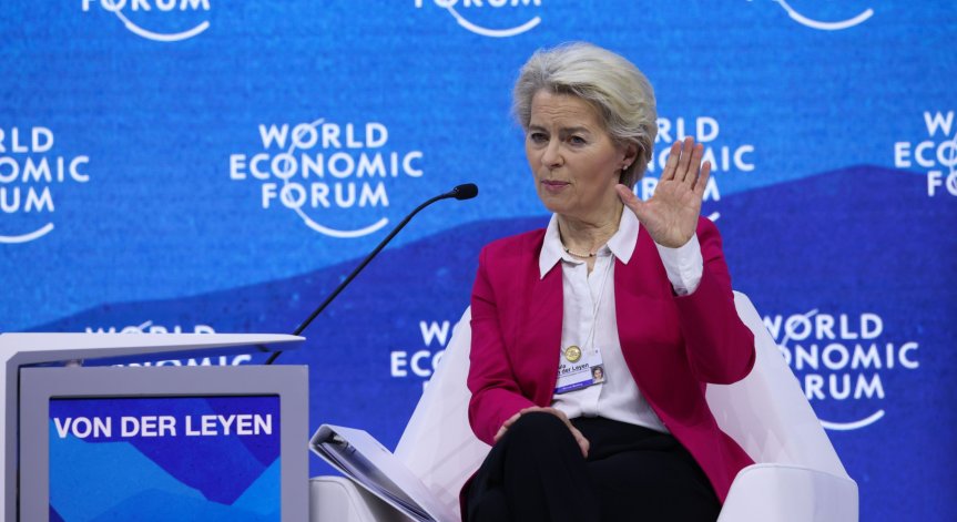 Фон дер Лайен: ЕС не трябва да остави необърнат камък за възстановяването на Украйна