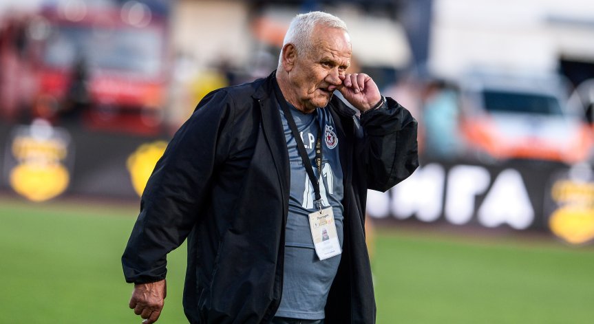 ЦСКА остана без треньор, Люпко не издържа на натиска