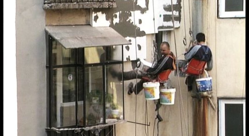 Схемата за саниране на жилищата ясна до средата на юли