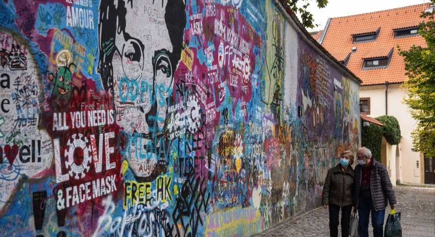 Чехия и Полша въвеждат още по-крути мерки