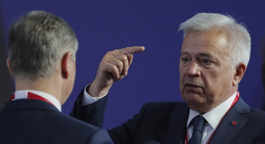 Парите на руските милиардери се топят, президентът на 