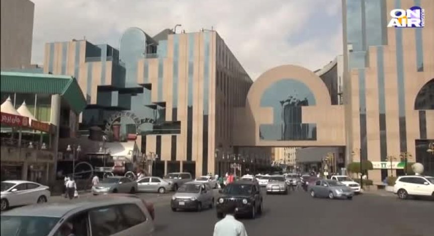 Жените в Саудитска Арабия вече не са длъжни да се забулват