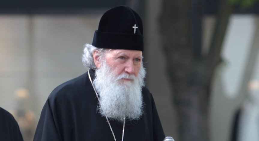 Състоянието на българския патриарх Неофит се подобрява