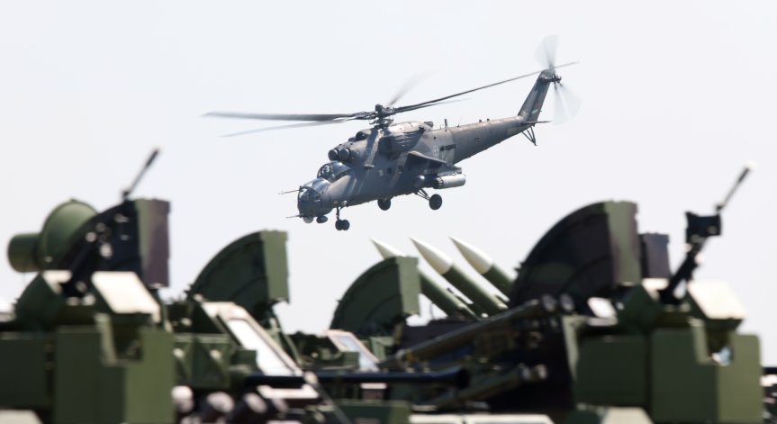 Военните разходи в света са скочили до рекордните $2,24 трлн.
