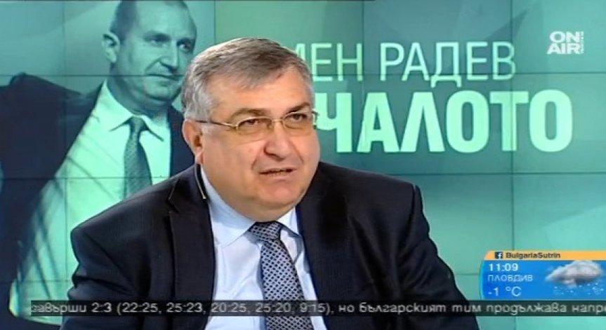 Проф. Близнашки: Плевнелиев трябваше да се вслушва по-внимателно в общественото мнение