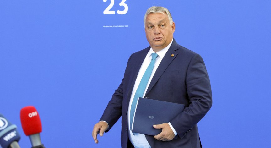 Унгария забрани шествията 