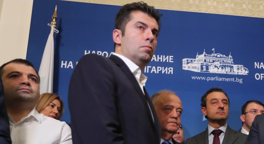 Кирил Петков: Президентът не иска неговият главен секретар да бъде сменен