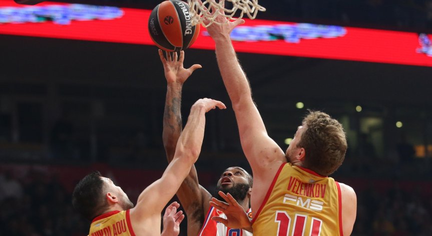 Везенков завърши с 24 точки.