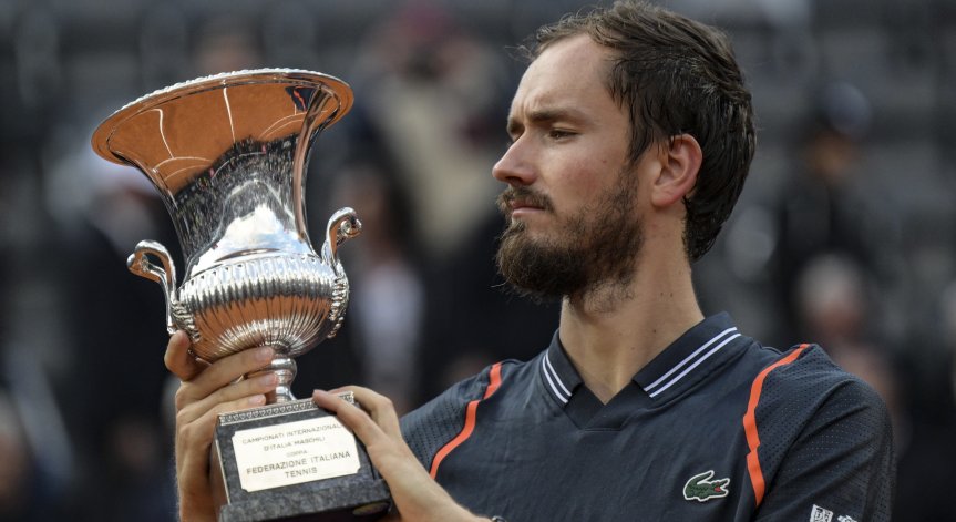 Медведев спечели титлата в Рим и се изкачва до номер 2 в ранглистата
