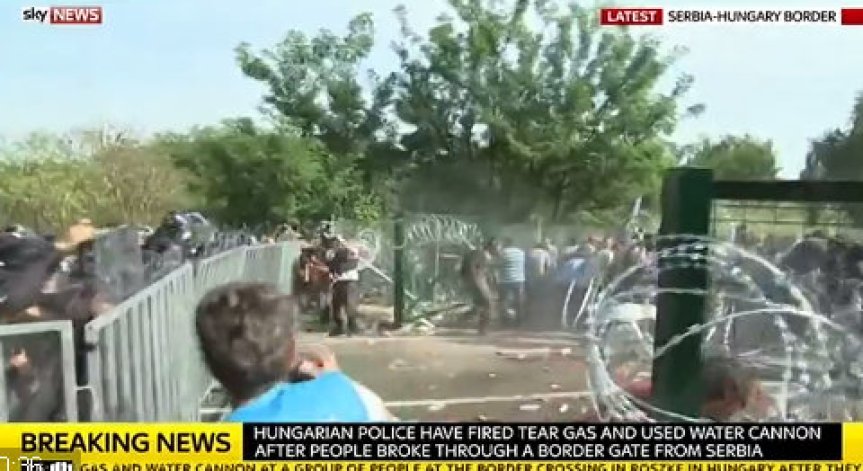 Унгария арестува 29 бежанци, участвали в безредици на границата