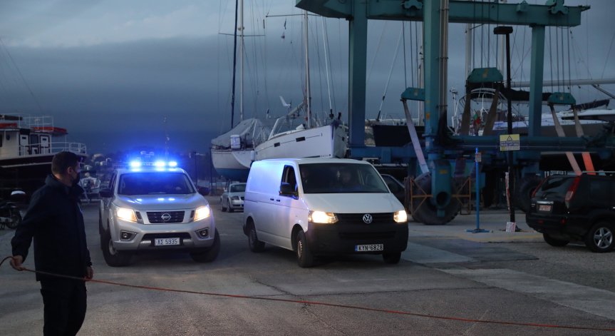 Откриха още едно тяло на изгорелия край Корфу ферибот