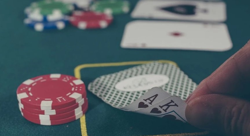 Злоупотребата с хазартни игри - сходна ли е на всяка една зависимост?