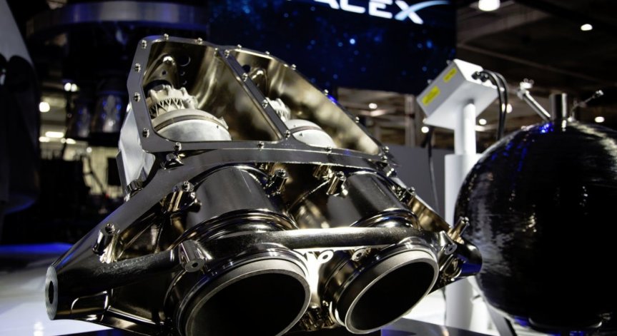 Илън Мъск поведе война в Туитър в защита на SpaceX