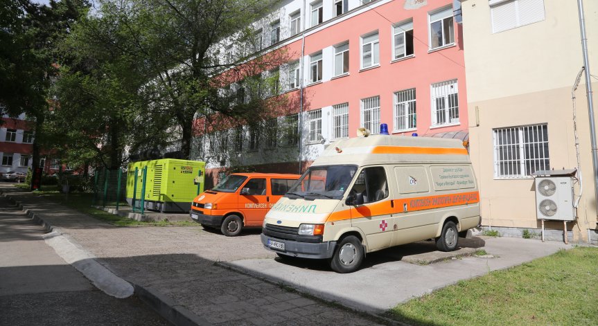 Няма да закриват детското отделение на болницата във Враца, директорът остава