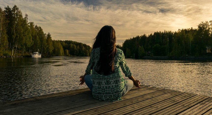 Какви ползи има от медитация сред природата?