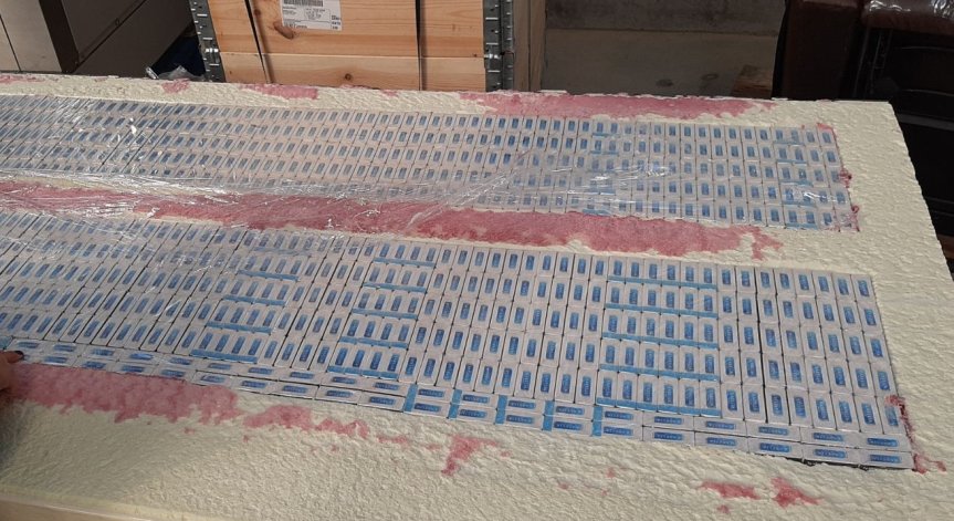 Митничари откриха незаконни цигари, 