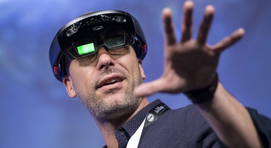 Sony създава следващо поколение геймърски очила за метавселената