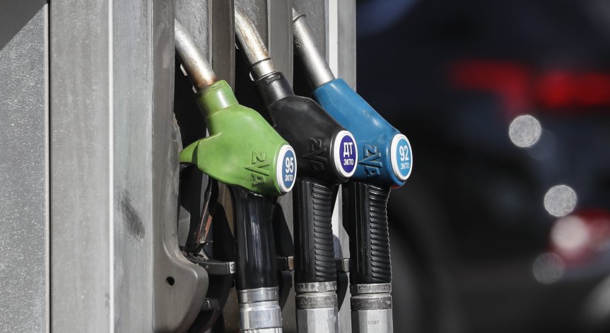 Русия забрани износа на бензин за определено време.