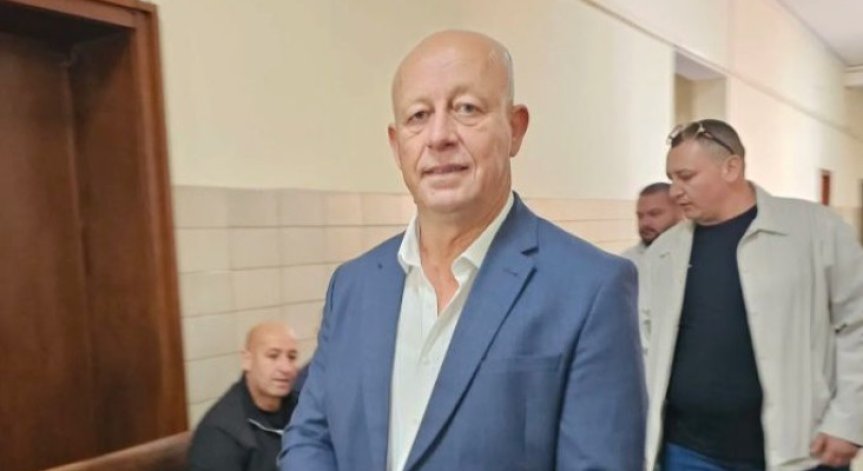 Отстраниха от длъжност кмета на Минерални бани Мюмюн Искендер