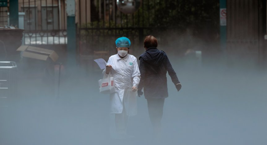 Експерт: Ковид вълната в Китай ще продължи с месеци, ще има много заразени