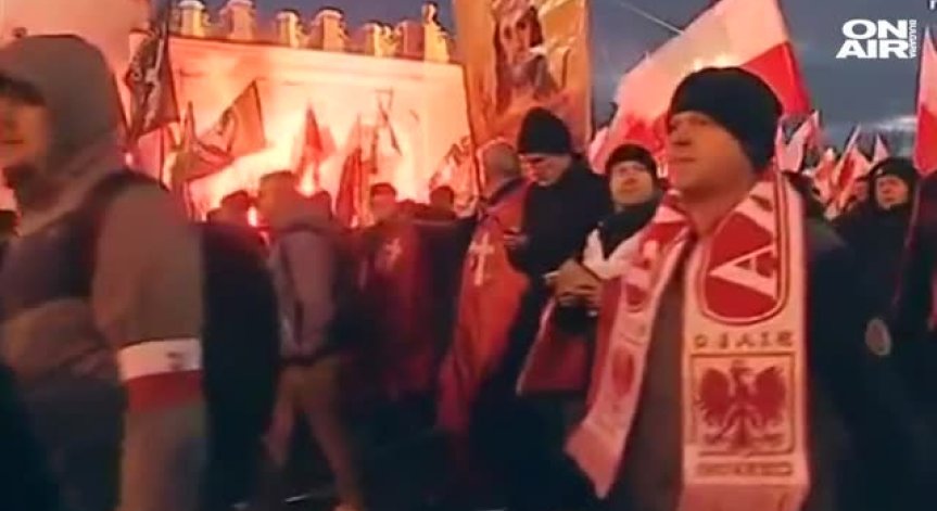 Националистическо шествие събра 60 хиляди във Варшава