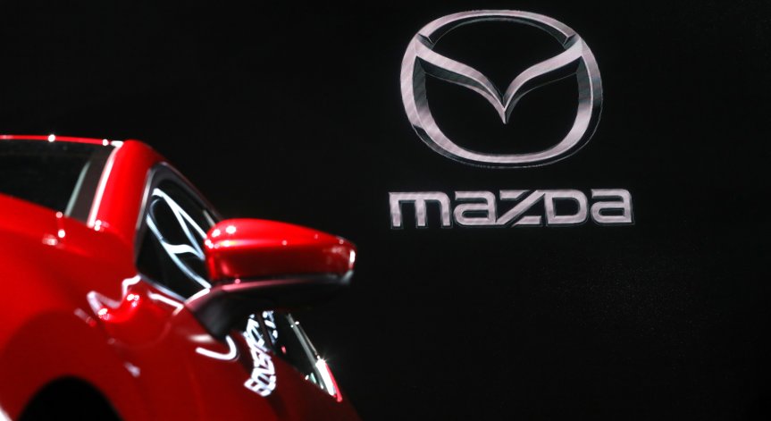 Шеф в Mazda: Електромобилите са по-вредни от дизеловите двигатели