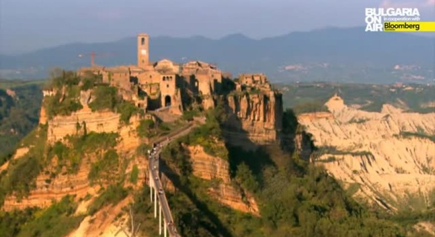 Чивита: Италианският град, който отказва да умре