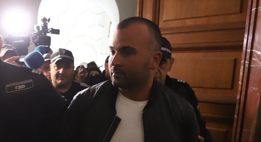 Димитър Любенов, обвиняем за катастрофата с французин, иска по-лека мярка