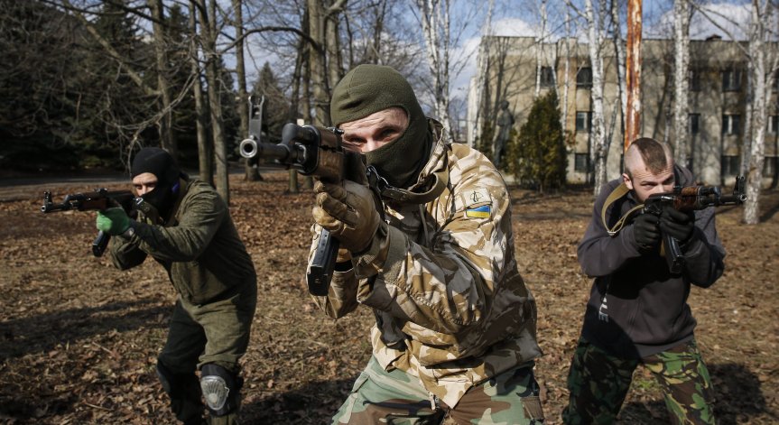 ДАНС опроверга Костадинов пред Bulgaria ON AIR: Няма данни за украински паравоенни у нас