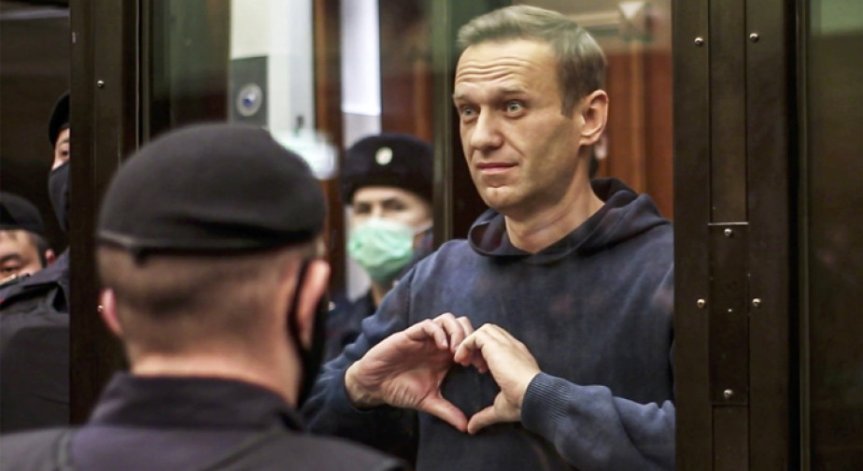 Навални си навлече 12 дни в карцера след критика към Путин за мобилизацията