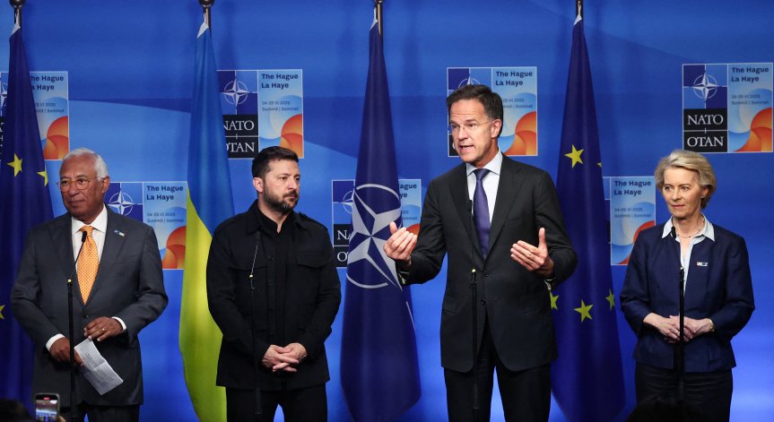 Очаква се страната да получи 50 милиарда долара под формата на заеми.